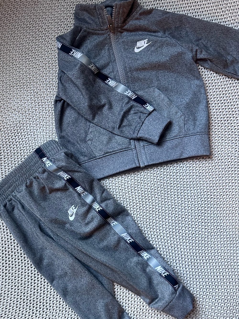 12 months Nike Kids Gray Logo Tape Jogger Set
